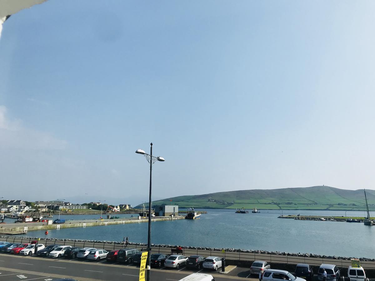 The Waterfront (Adults Only) Hotel Дингъл Екстериор снимка